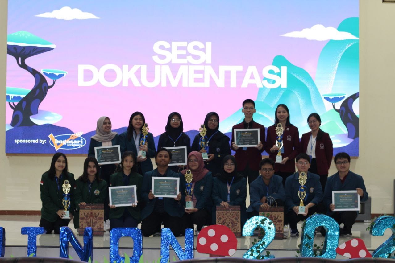 CONGRATULATION TO THE FACULTY OF PHARMACY FOR THE 3rd WINNER OF SCIENTIFIC WRITING POSTER CONTEST IN ABIQUINON 2023-BOGOR AGRICULTURE INSTITUTE